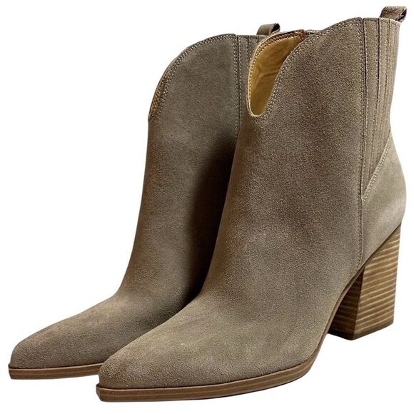 NWT Marc Fisher Women's Ommie Pointed Toe Booties Size 9 Beige Suede - Picture 2 of 11